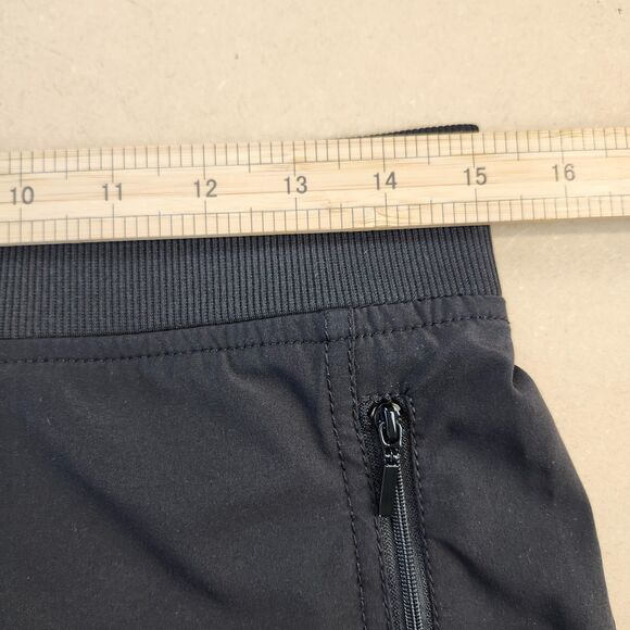 Chico's Zenergy Black UPF 50+ Activewear Cropped Pants Size Small / size 4 - Picture 6 of 12
